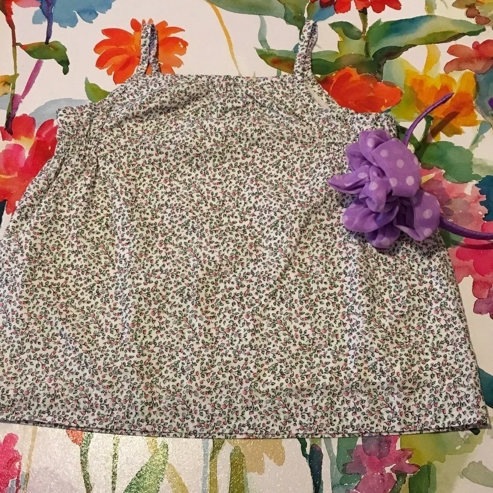 Baby gap gorgeous floral top& blue shorts set girls size 5 GUC..